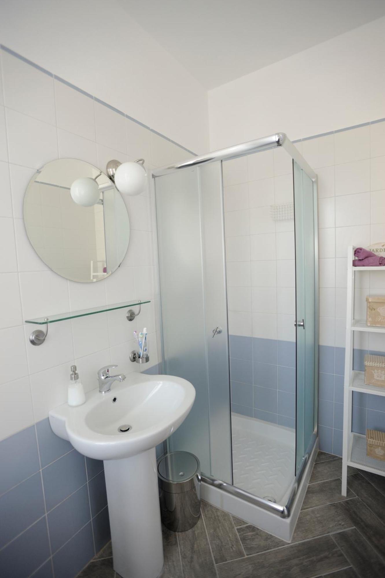 تراباني A Babordo B&B الغرفة الصورة