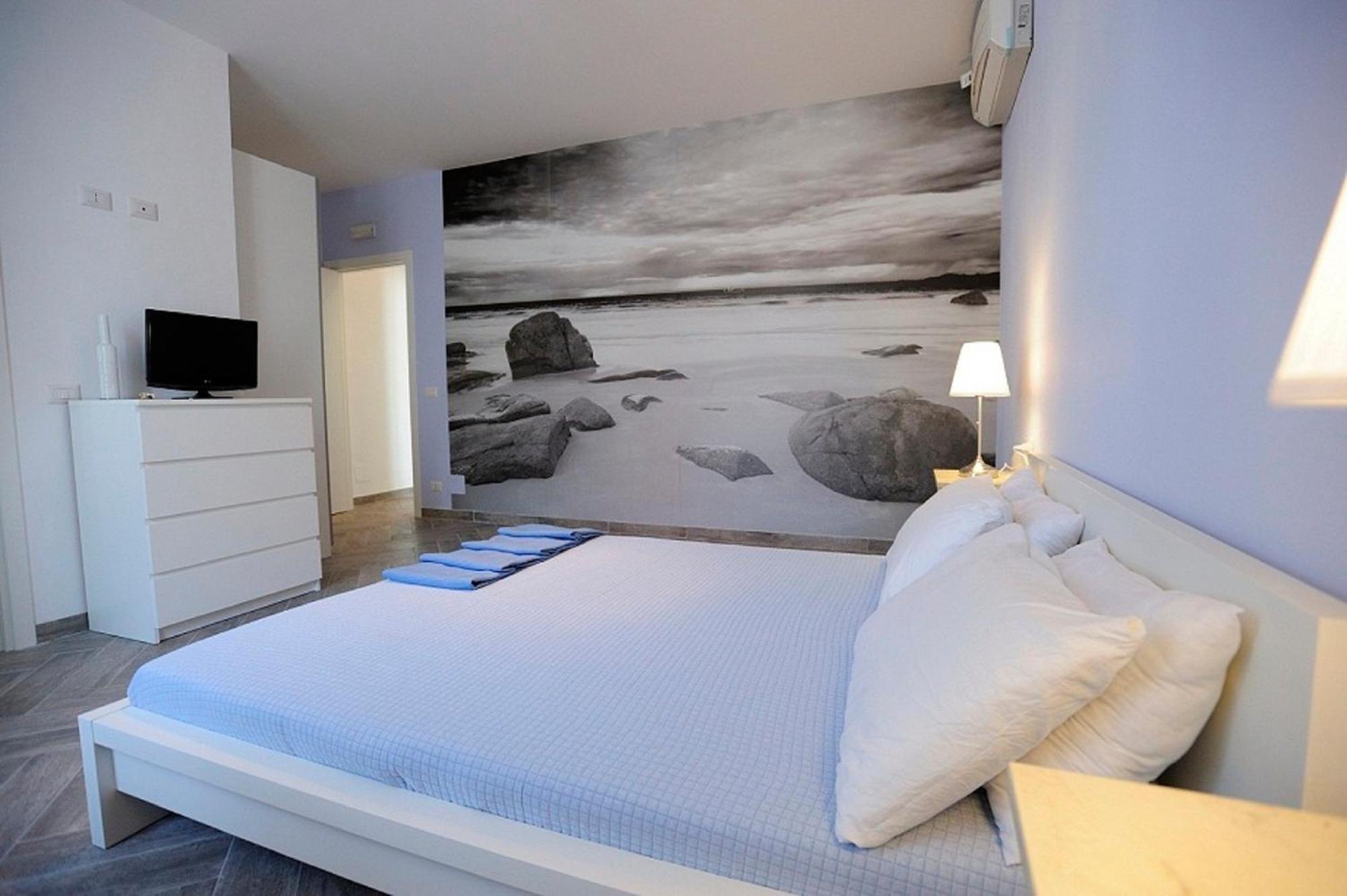 تراباني A Babordo B&B الغرفة الصورة
